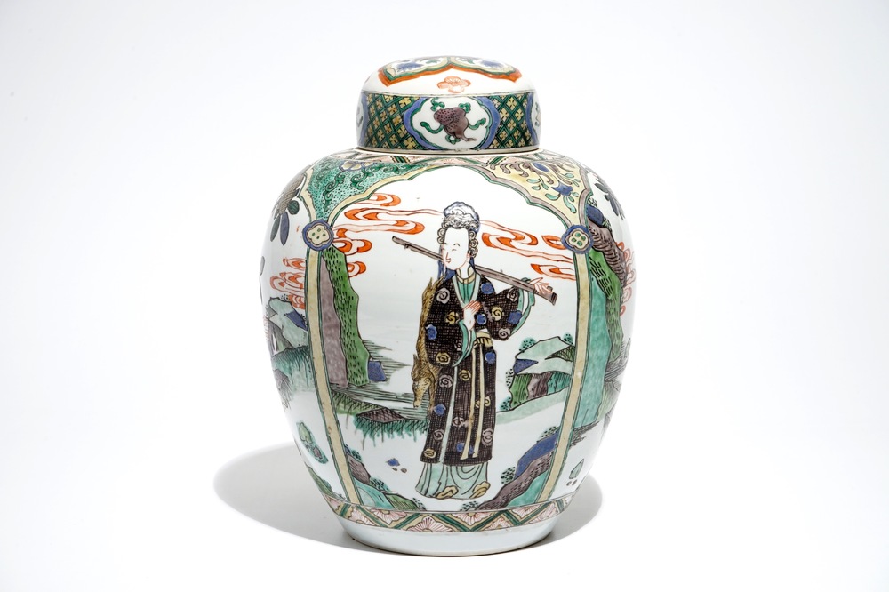 A Chinese famille verte Kangxi-style jar and cover, 19th C.
