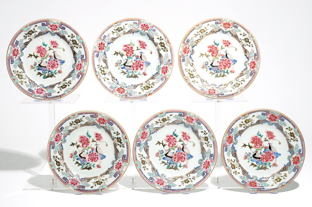 Six assiettes en porcelaine de Chine famille rose &agrave; d&eacute;cor de faisants, Yongzheng/Qianlong