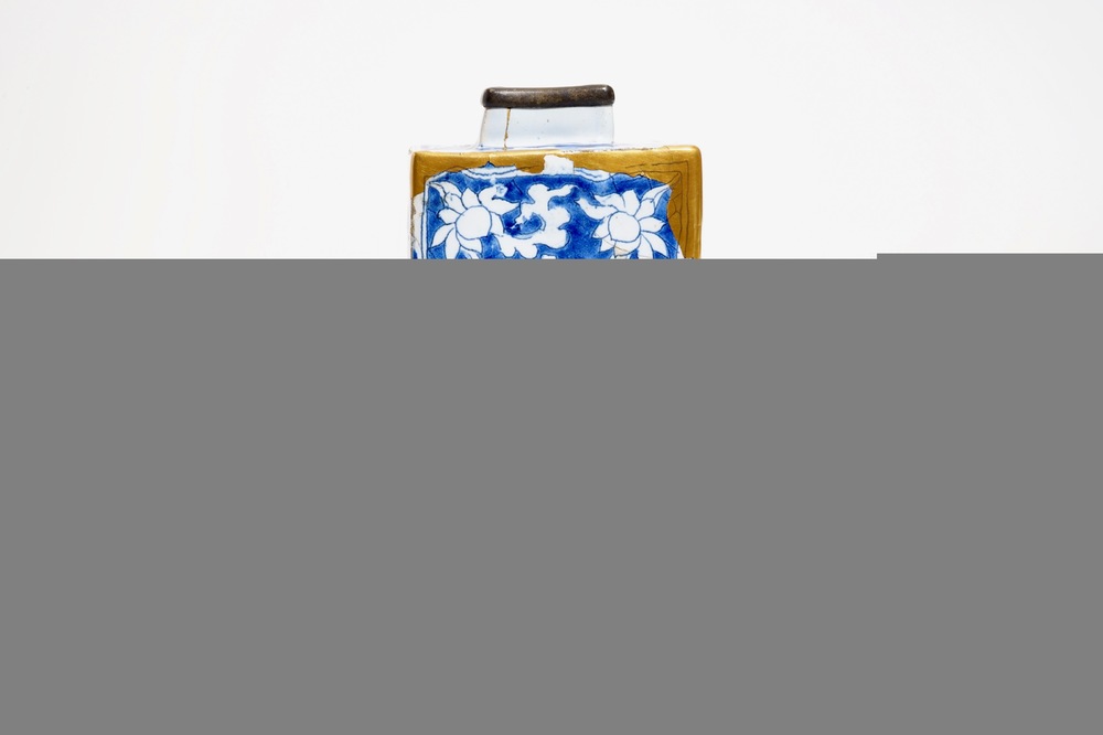 A Dutch Delft blue and white chinoiserie tea caddy with Kintsugi repair, 2nd half 17th C.