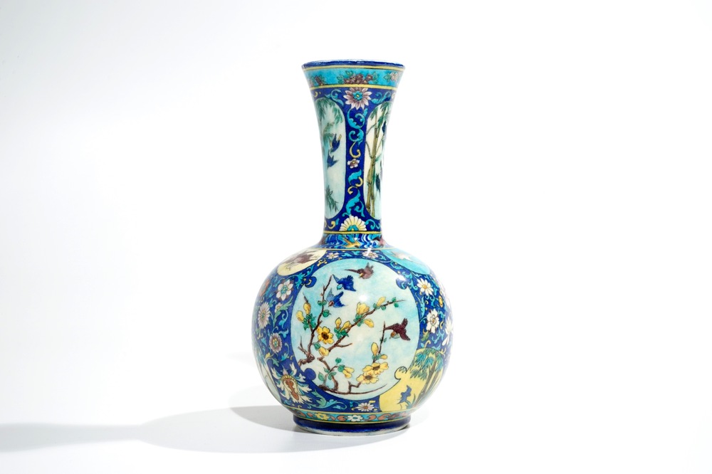 Deck, Th&eacute;odore (France, 1823-1891), un vase de style Art Nouveau aux &eacute;maux polychromes