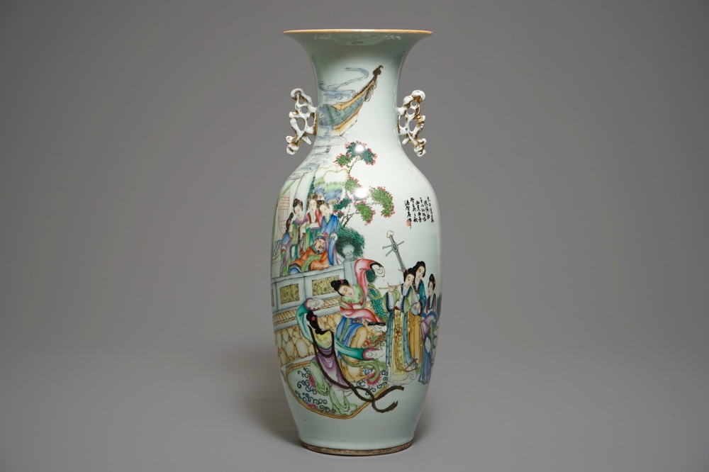 A Chinese famille rose two-sided design vase, 19/20th C.