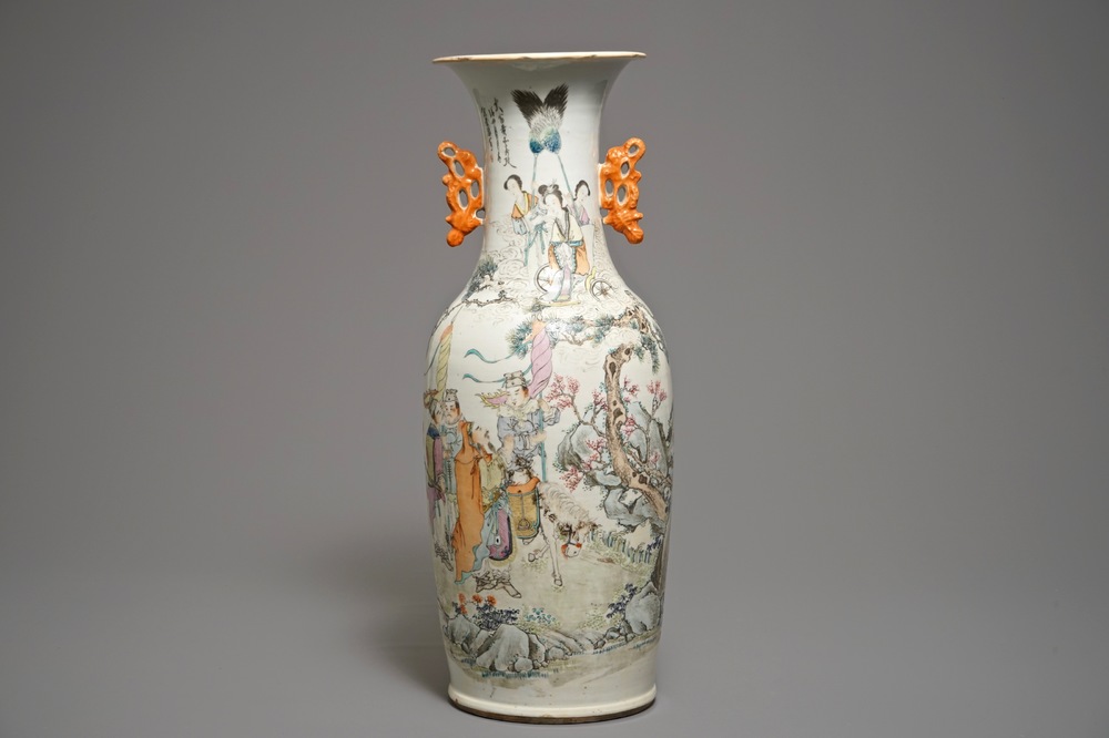 Un vase en porcelaine de Chine &agrave; d&eacute;cor qianjiang cai, sign&eacute; Yu Rongsheng, 19/20&egrave;me