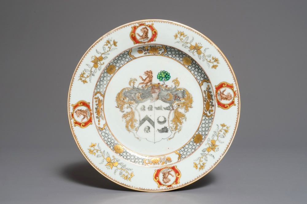 A Chinese armorial Scottish market dish, More impaling Hog, Qianlong