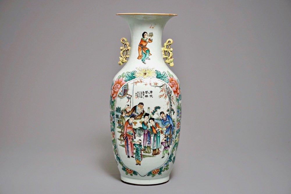 A Chinese famille rose two-sided design vase, 19/20th C.