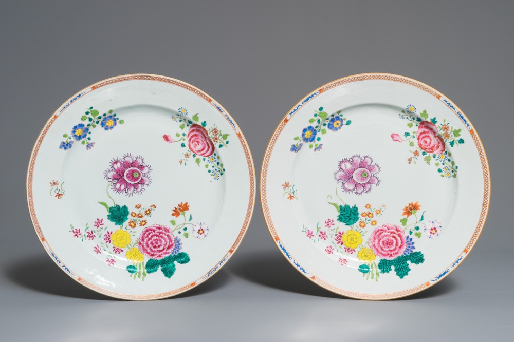 Two Chinese famille rose dishes with floral design, Qianlong