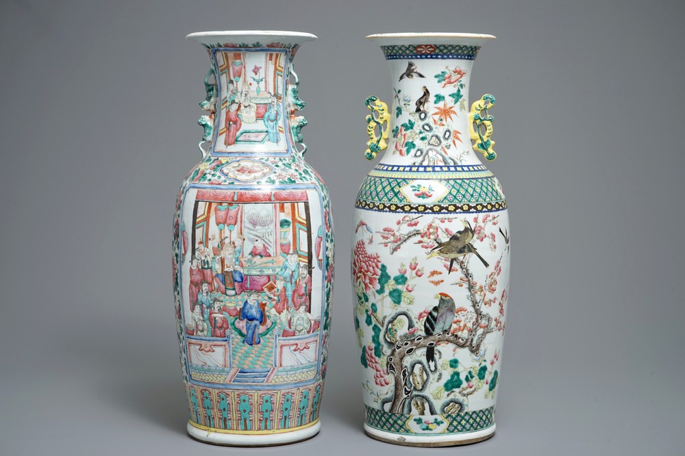 Deux grands vases en porcelaine de Chine famille rose, 19&egrave;me