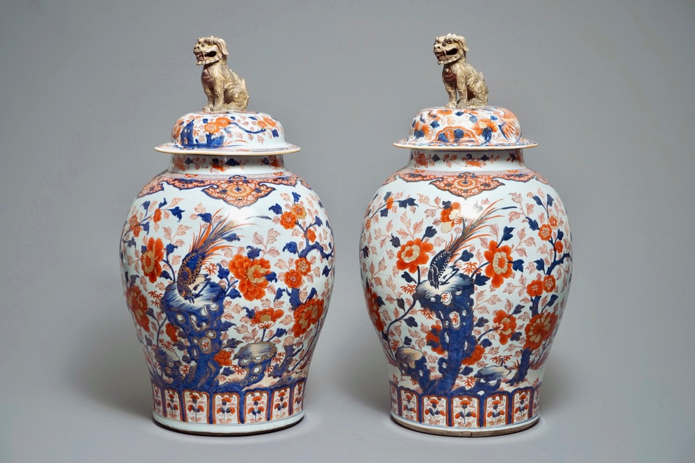 A pair of very large Chinese Imari-style vases and covers with pheasants, Kangxi