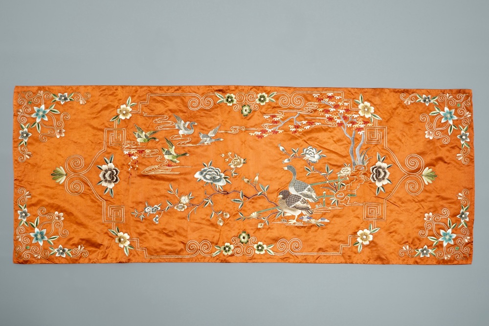 A Chinese silk embroidery with mandarin ducks and a group of smaller embroideries, 19/20th C.