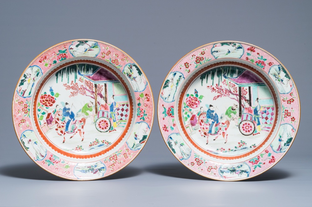 Une paire de bassins en porcelaine de Chine famille rose &agrave; d&eacute;cor de 'La Romance de la chambre de l'ouest', Yongzheng