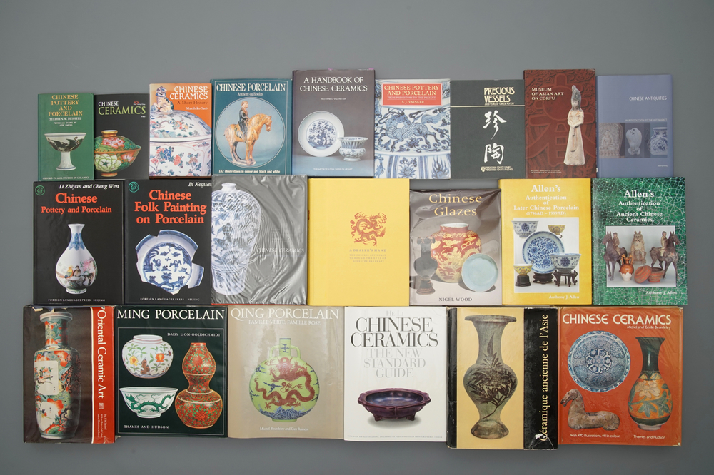 67 boeken over vnl. Chinees porselein uit de Qing dynastie, w.o. zeldzame werken