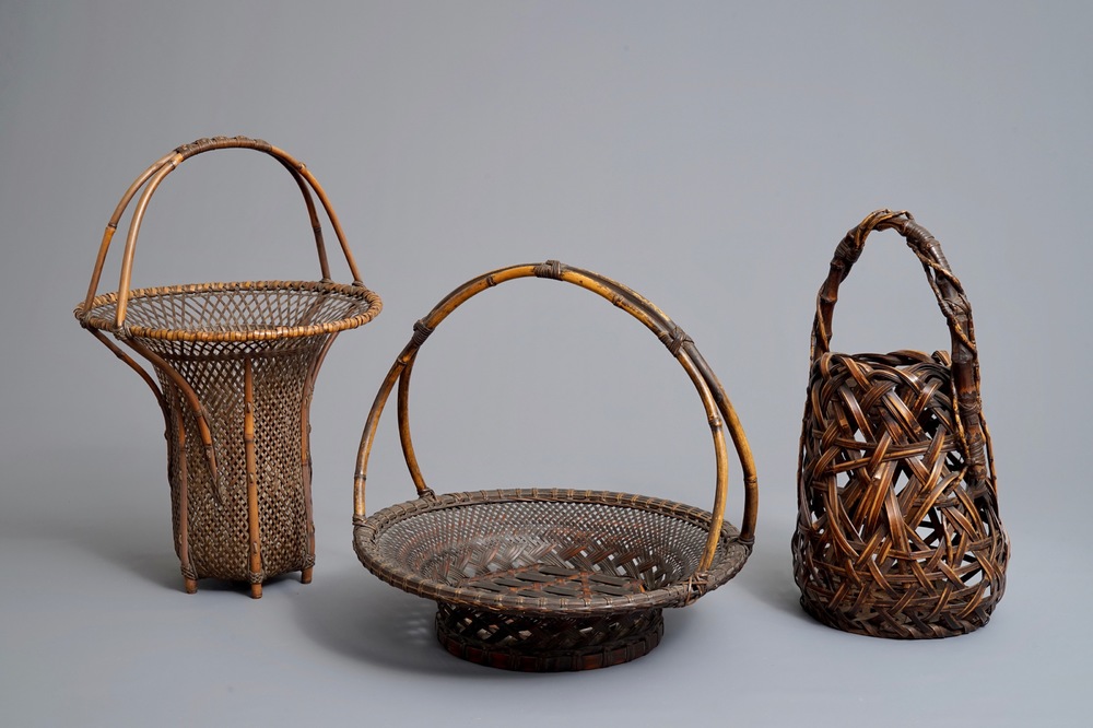 Three signed Japanese woven bamboo ikebana baskets, Meiji/Showa, 19/20th C.