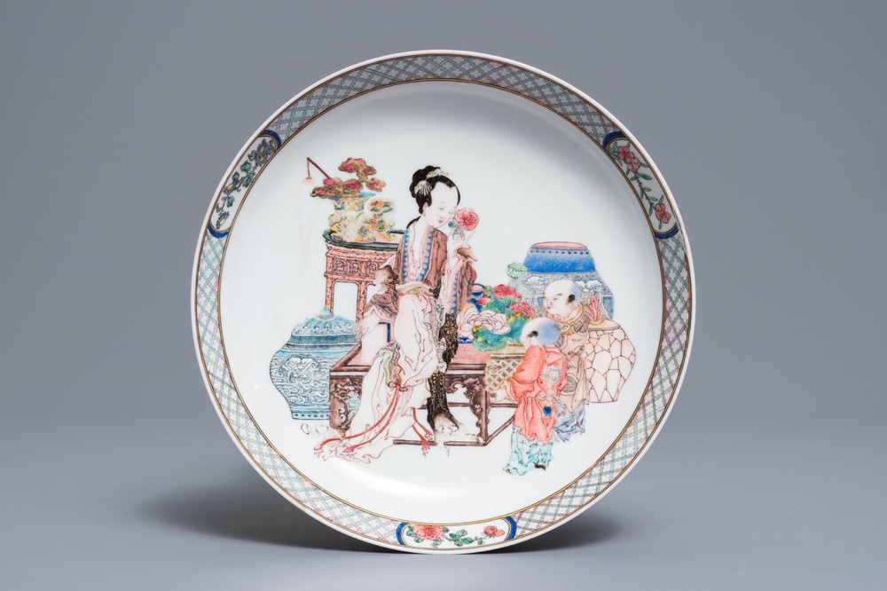 A fine Chinese famille rose 'ruby back' eggshell plate, Yongzheng