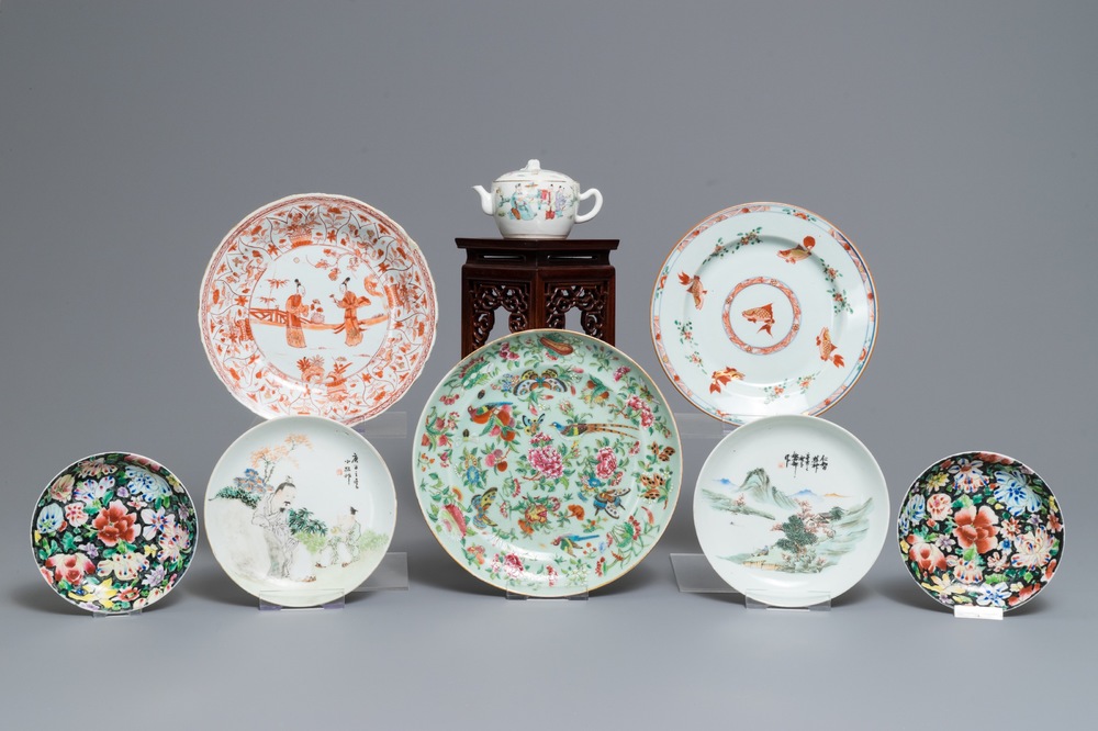 A varied collection of Chinese famille rose, verte and qianjiang cai wares, 18/20th C.