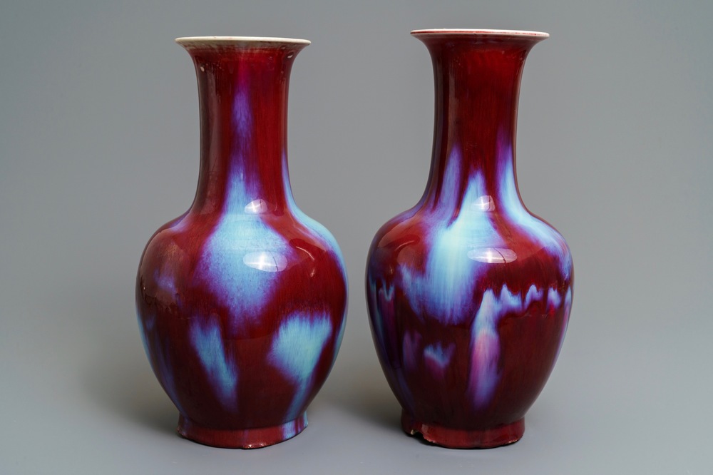 A pair of fine Chinese sang de boeuf and flamb&eacute;-glazed vases, 19/20th C.