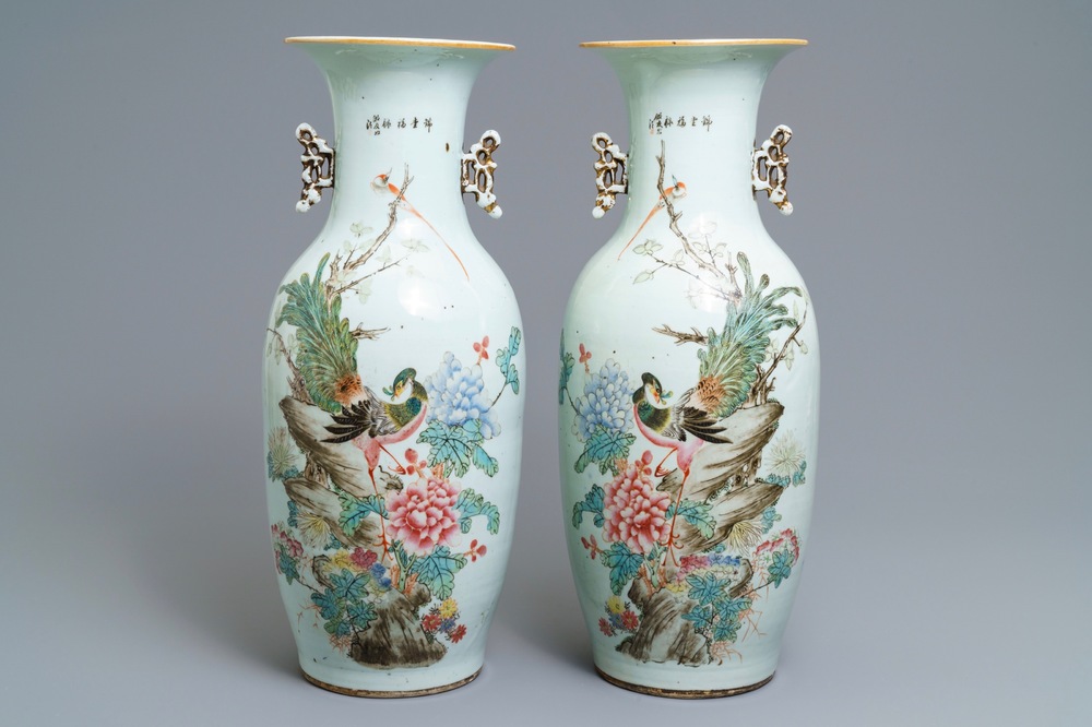 A pair of Chinese qianjiang cai vases with peacocks and flowers, 19/20th C.