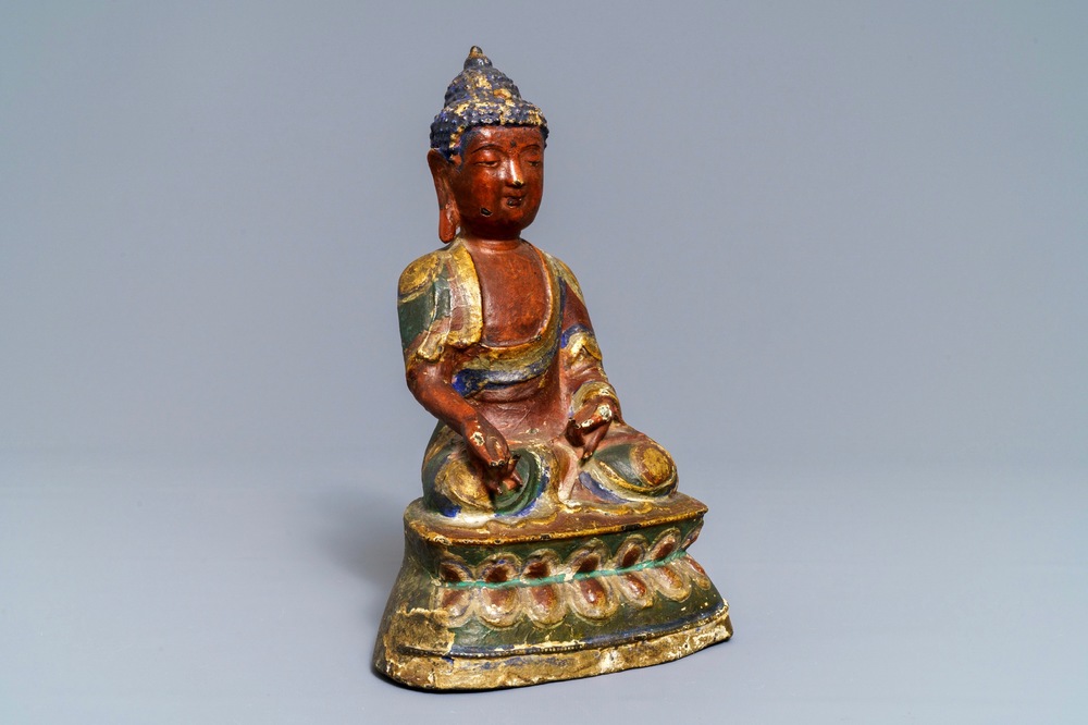 A Sino-Tibetan painted bronze figure of Buddha Bhaisajyaguru, 17/18th C.