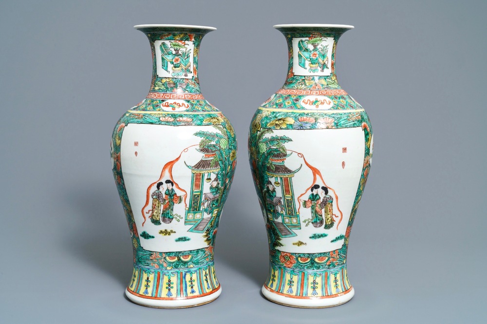 A pair of Chinese famille verte vases, 19th C.