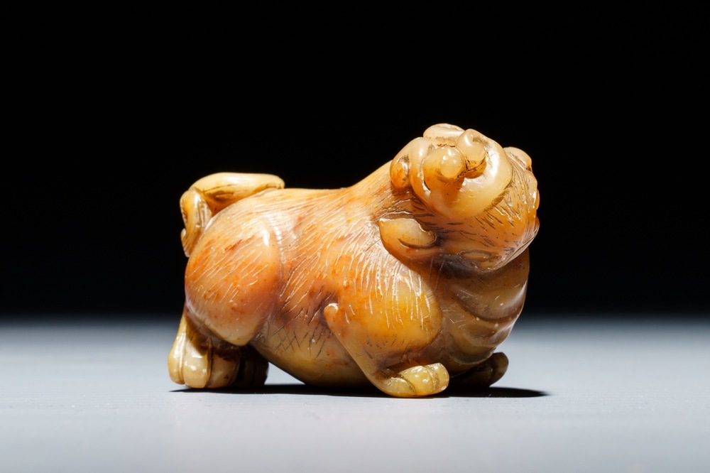 A Chinese jade model of a mythical beast, 18/19th C.