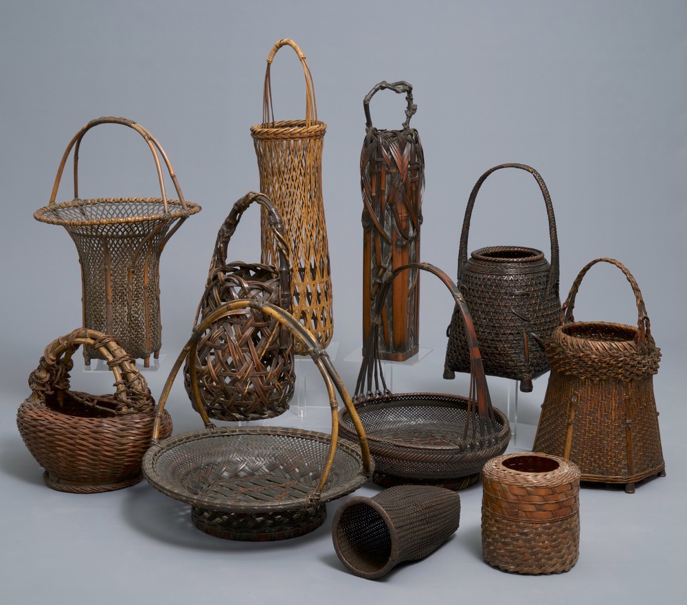 Eleven Japanese bamboo ikebana baskets including three signed examples, Meiji/Showa, 19/20th C.