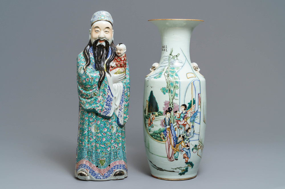 Un vase et une figure de Fu Xing en porcelaine de Chine famille rose, 19&egrave;me