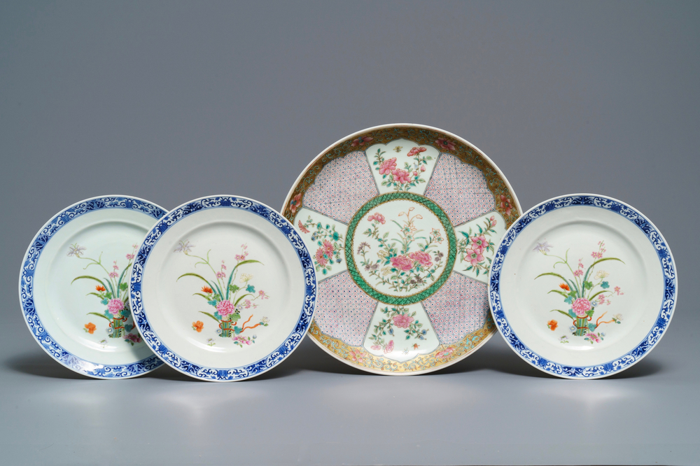 A fine Chinese famille rose dish and three floral plates, 19/20th C.