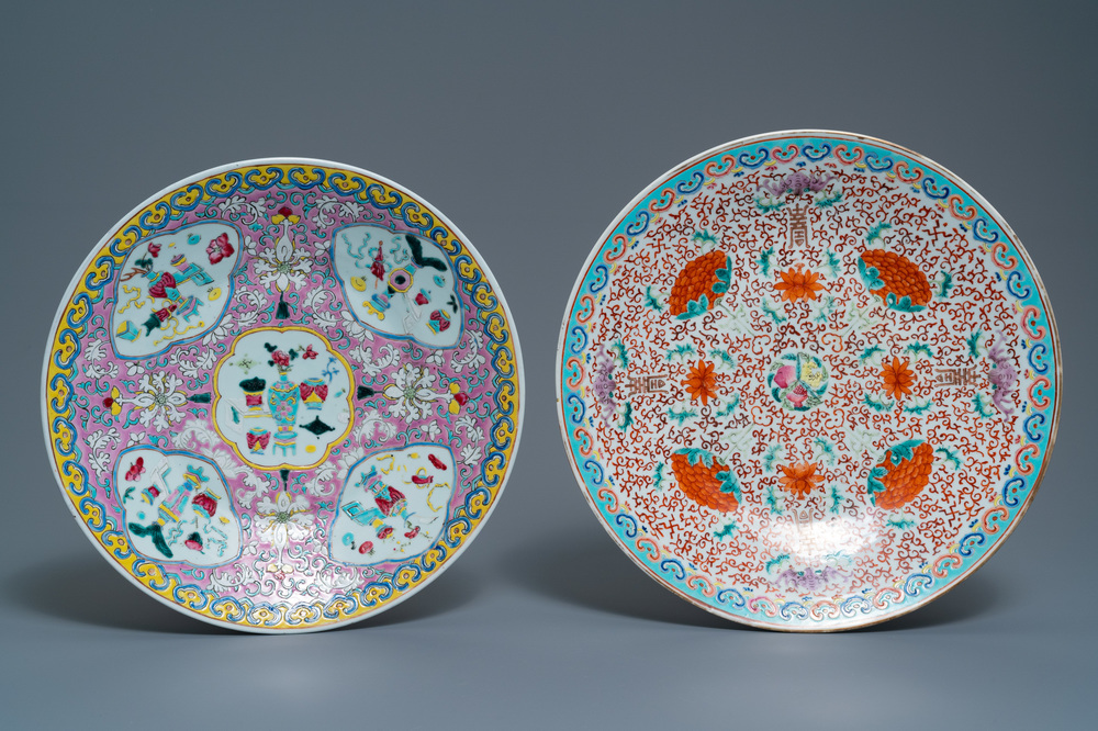 Deux plats en porcelaine de Chine famille rose, 19&egrave;me