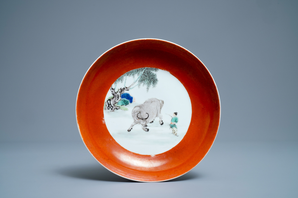 Une assiette en porcelaine de Chine famille verte, marque et &eacute;poque de Yongzheng