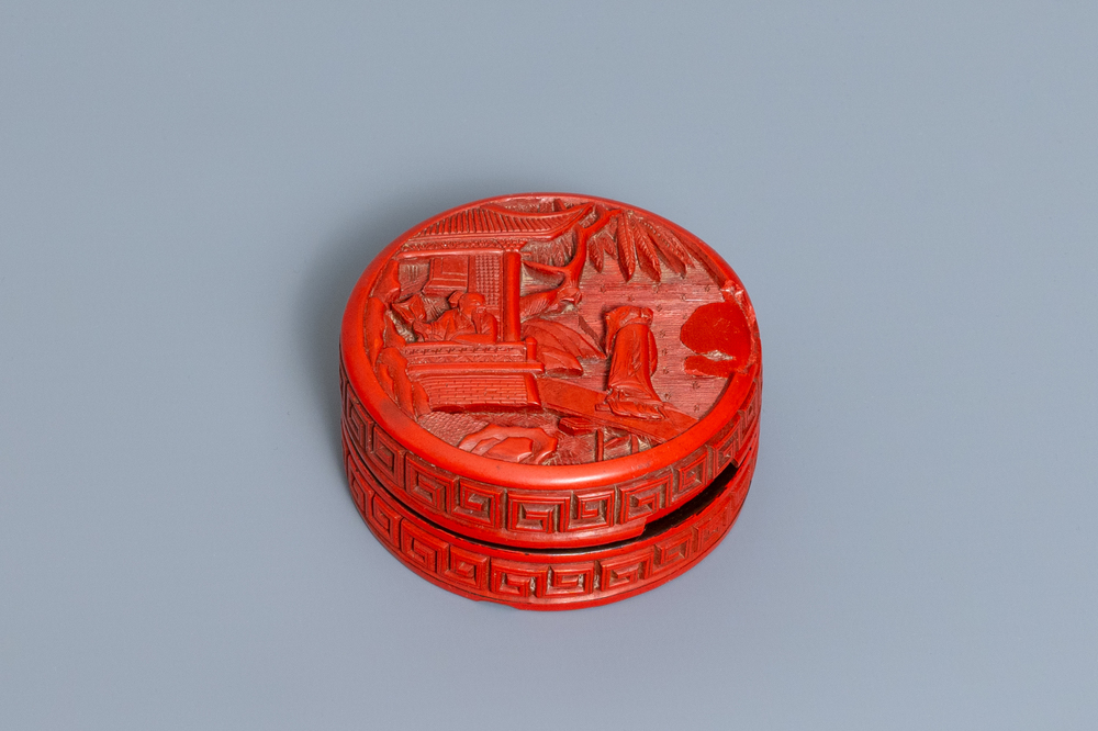 A Chinese carved cinnabar lacquer box and cover, 18/19th C.