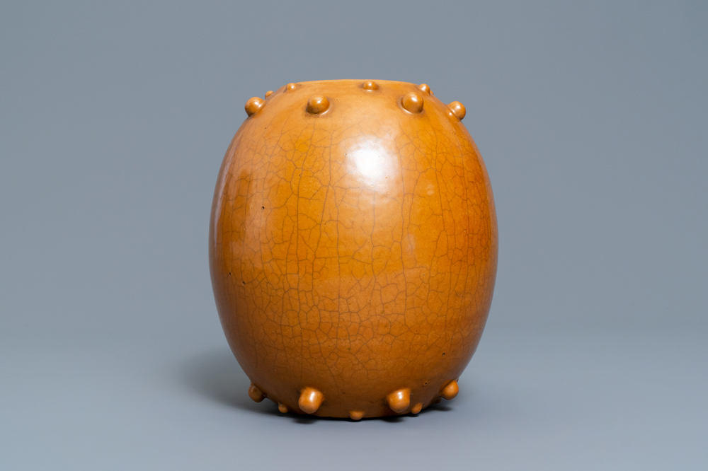 A Chinese monochrome brown-glazed jar, 19th C.