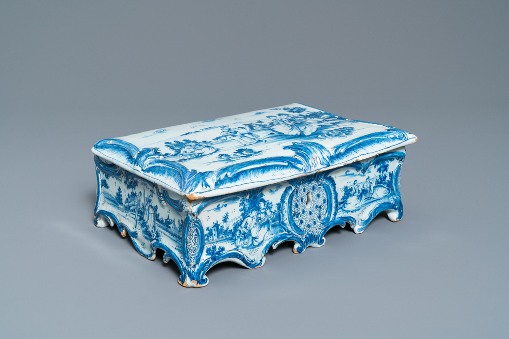 A rare Dutch Delft blue and white jewelry box and cover, 18th C.