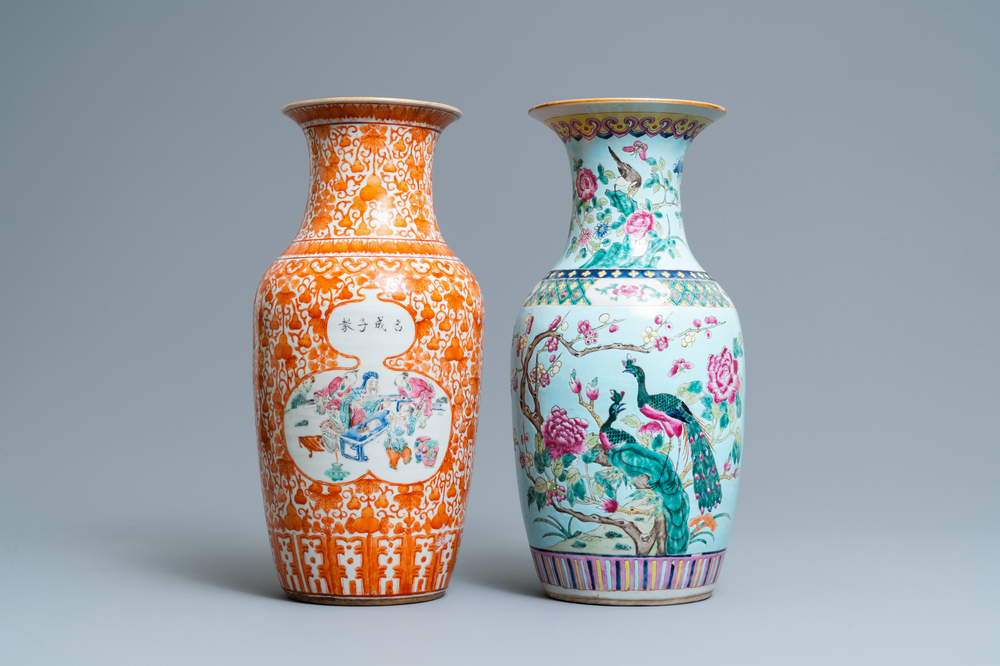 Deux vases en porcelaine de Chine famille rose, 19&egrave;me