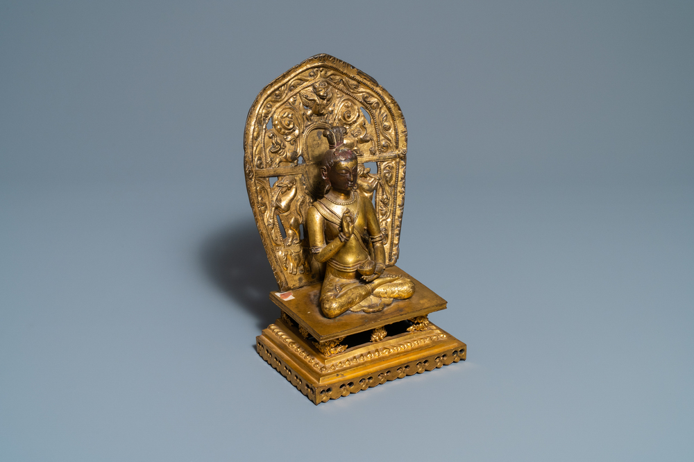 A Sino-Tibetan gilt bronze and copper repouss&eacute; figure of Buddha, 17/18th C.