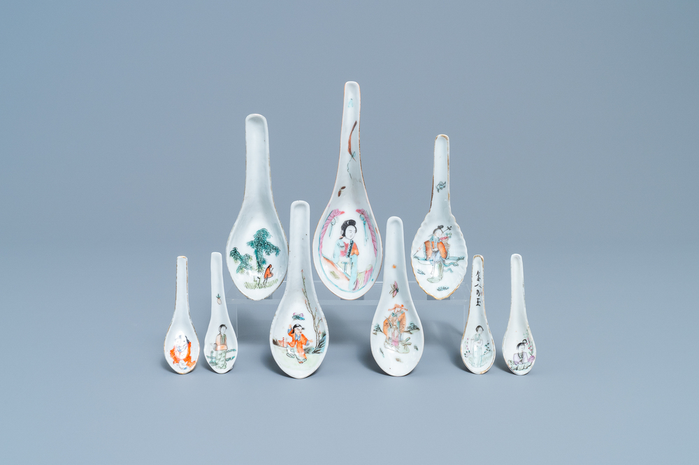 Nine Chinese famille rose and qianjiang cai spoons with figures, 19/20th C.