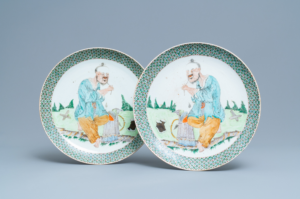 A pair of Chinese Canton famille verte dishes, 19th C.