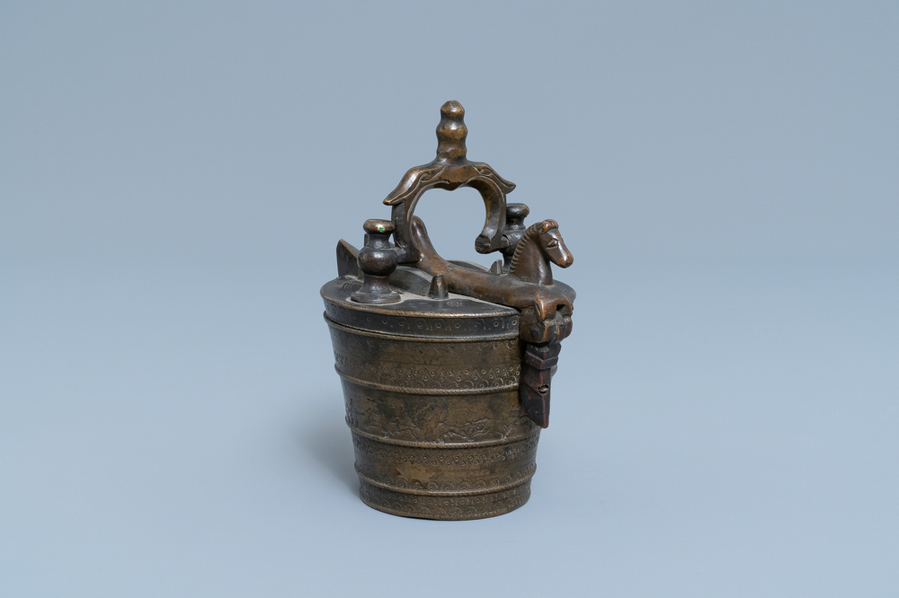 A bronze nest of weights, Nuremberg, Germany, 17th C.