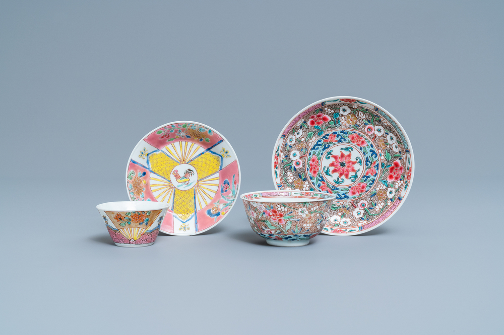 Deux tasses et soucoupes en porcelaine de Chine famille rose, Yongzheng