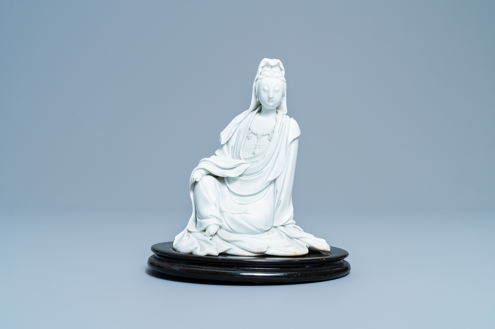 A Chinese blanc de Chine figure of Guanyin, seal mark, 19/20th C.