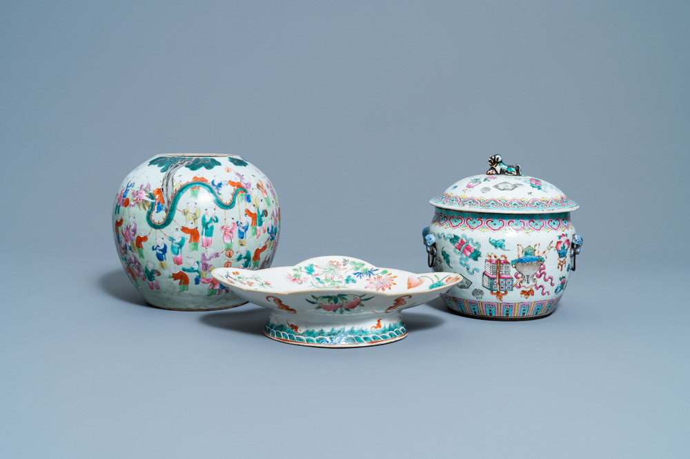 A Chinese famille rose jar, a kamcheng and a footed bowl, 19th C.