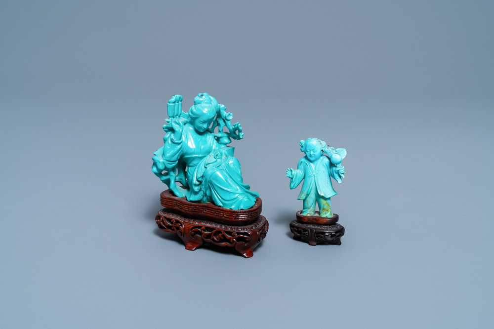 Deux figures en turquoise sculpt&eacute;e, Chine, 19/20&egrave;me