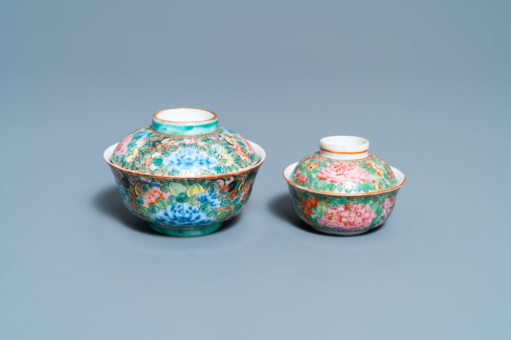 Two Chinese Thai market Bencharong bowls and covers, 19th C.