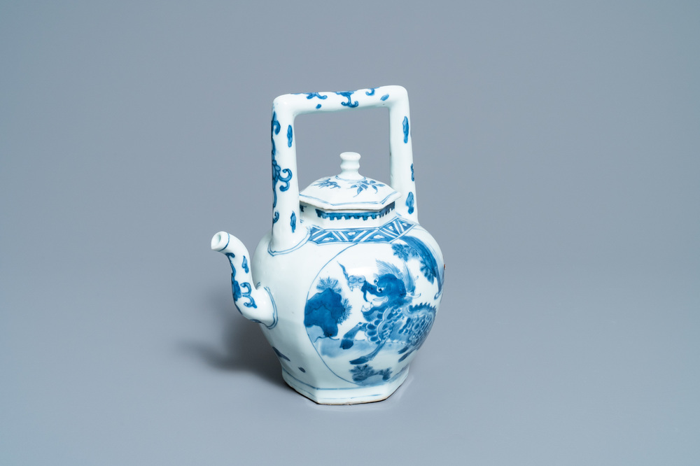 A large Chinese blue and white 'qilin' wine ewer and cover, Transitional period