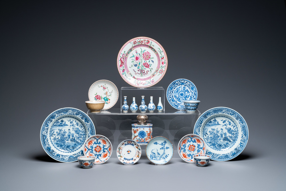 Une collection vari&eacute;e en porcelaine de Chine en bleu et blanc, famille rose et de style Imari, Kangxi/Qianlong