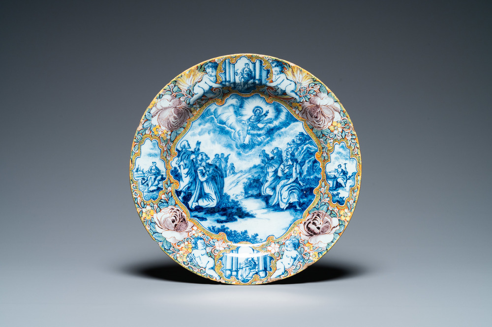 A fine Dutch Delft mixed technique 'biblical subject' dish, 18th C.