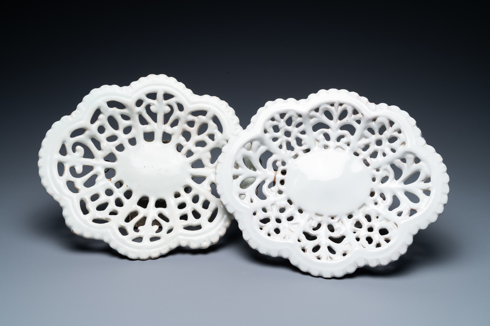 A pair of reticulated Italian white-glazed dishes, Faenza, 17th C.