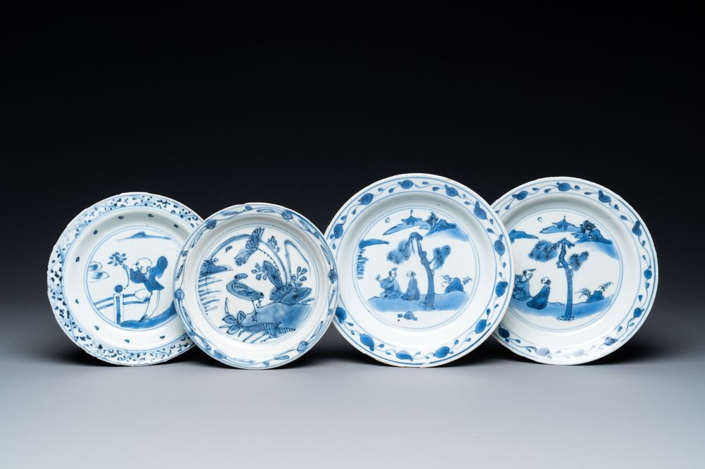 Four Chinese blue and white plates, Wanli and Transitional period