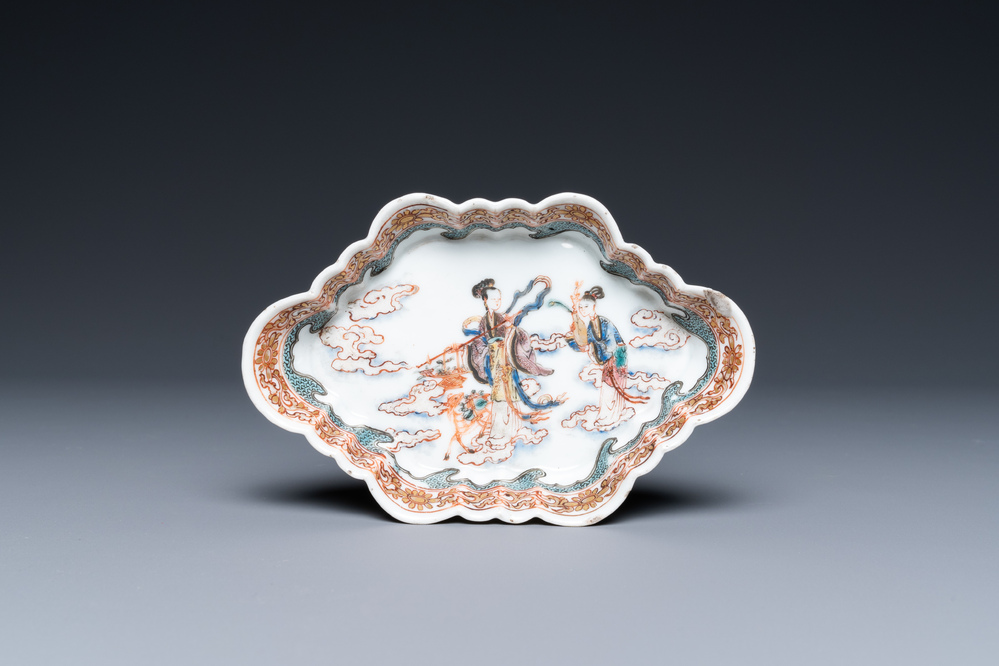 A fine Chinese famille rose spoon tray with the immortal Magu, Yongzheng