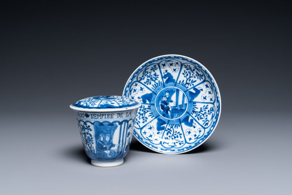 A Chinese blue and white covered cup and saucer for the French market, Kangxi