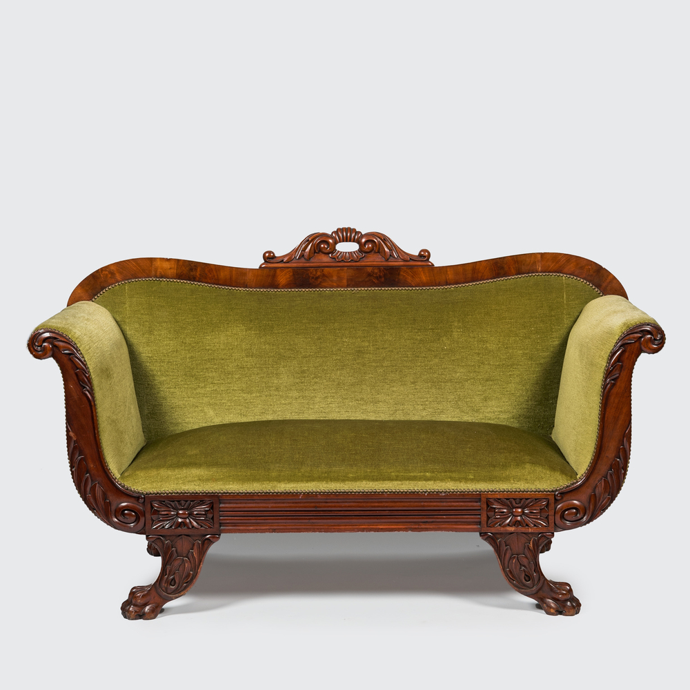 Een Duitse Biedermeier sofa, 19e eeuw