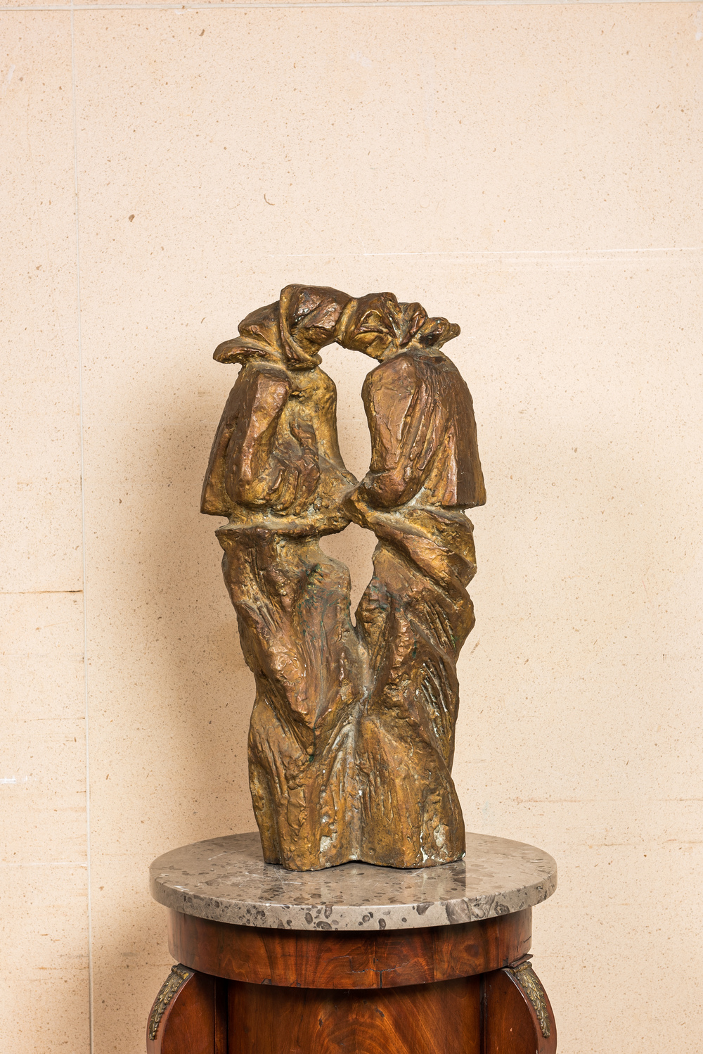 Europese school: Het liefhebbende koppel, gepatineerd brons, 20e eeuw