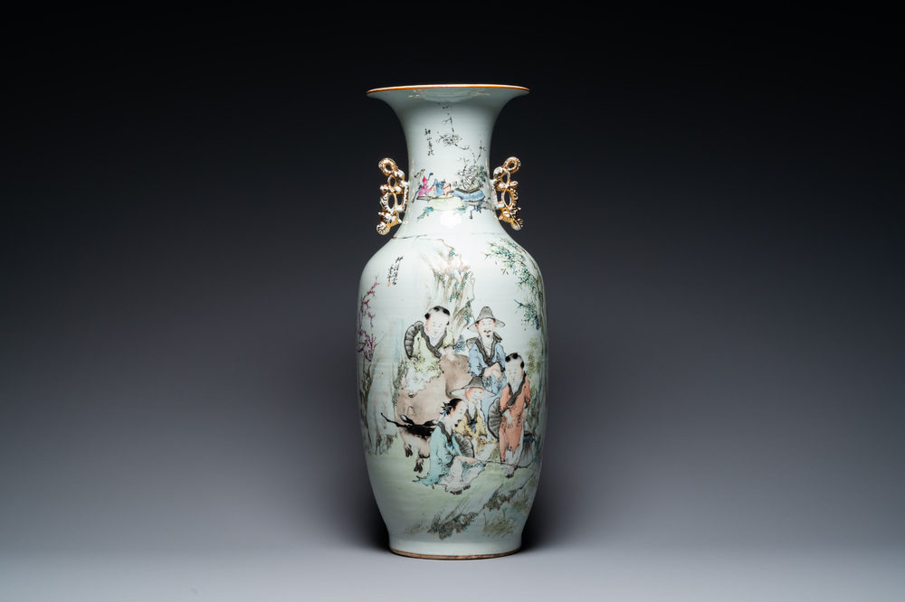 Vase en porcelaine de Chine qianjiang cai, marque de Ma Qing Yun 馬慶雲, dat&eacute; 1920